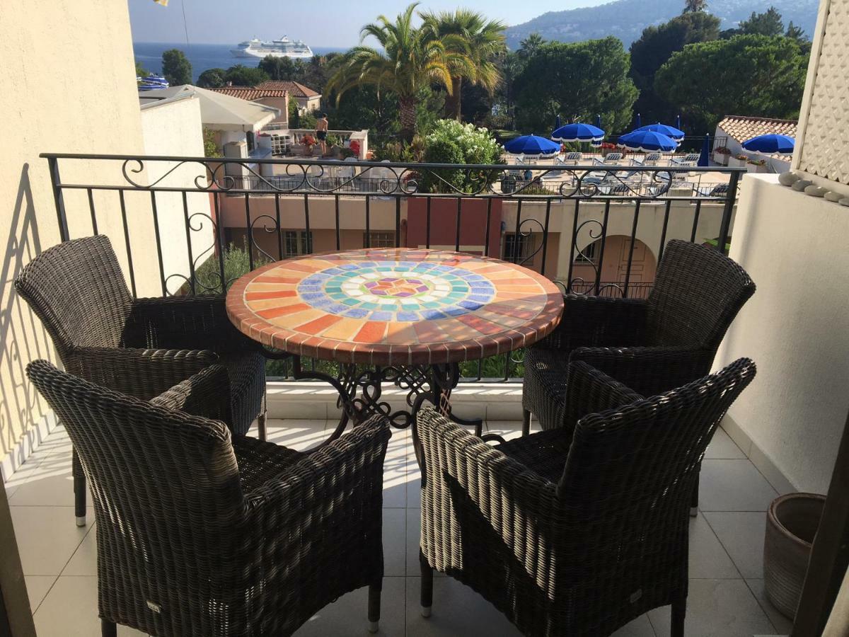 Nyrenoverad Laegenhet Med Havsutsikt Villefranche-sur-Mer Extérieur photo